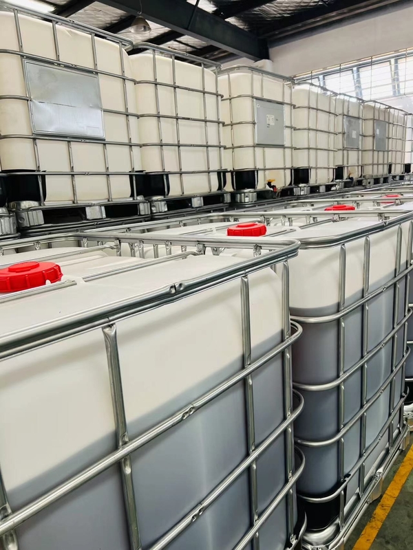 Resistencia dieléctrica 20-30 kV / mm y contracción de curado 0,8-1,0% Compuesto epoxi eléctrico