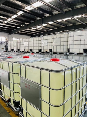 Resistencia dieléctrica 20-30 kV / mm y contracción de curado 0,8-1,0% Compuesto epoxi eléctrico