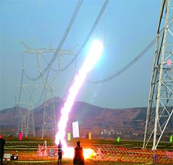 Resistencia a la escisión Resina epoxi Hardenador líquido claro para transformadores de tipo seco 2